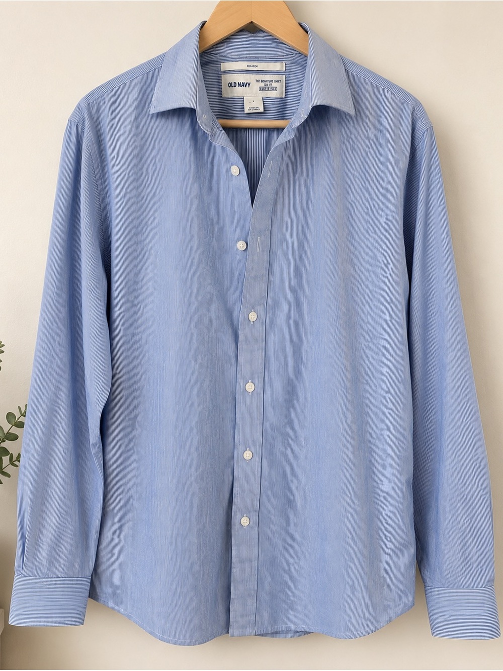 Old Navy The Signature Shirt Men’s L Blue White Stripe Slim Fit Built-In Flex No